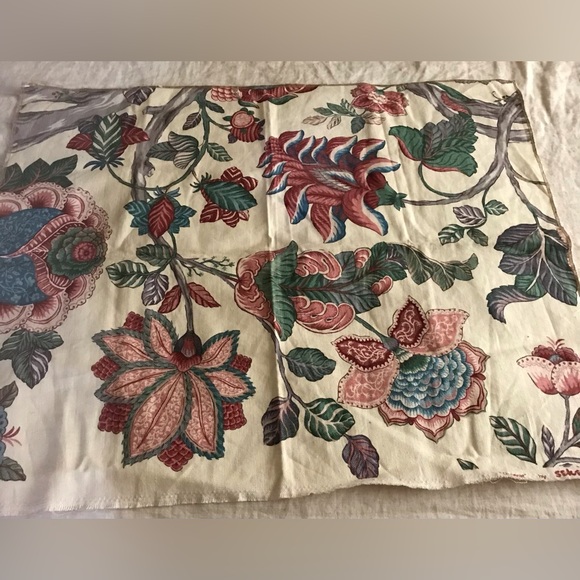 Vintage Floral Canvas Fabric - Picture 6 of 6